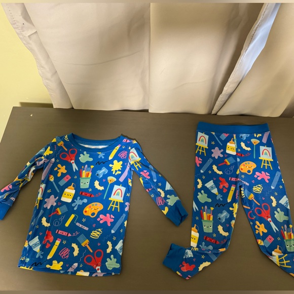Little Sleepies Make and Create 12-18 months 2-Piece PJ set - Picture 1 of 7